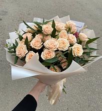 Букет Кремовые розы Латте в Новохоперске
