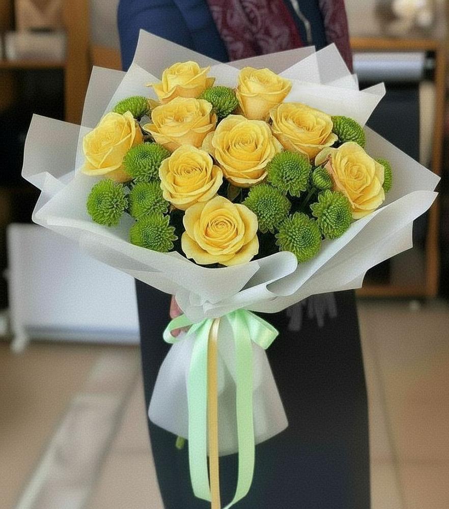 Букет цветов из: Хризантемы и Розы в Новохоперске