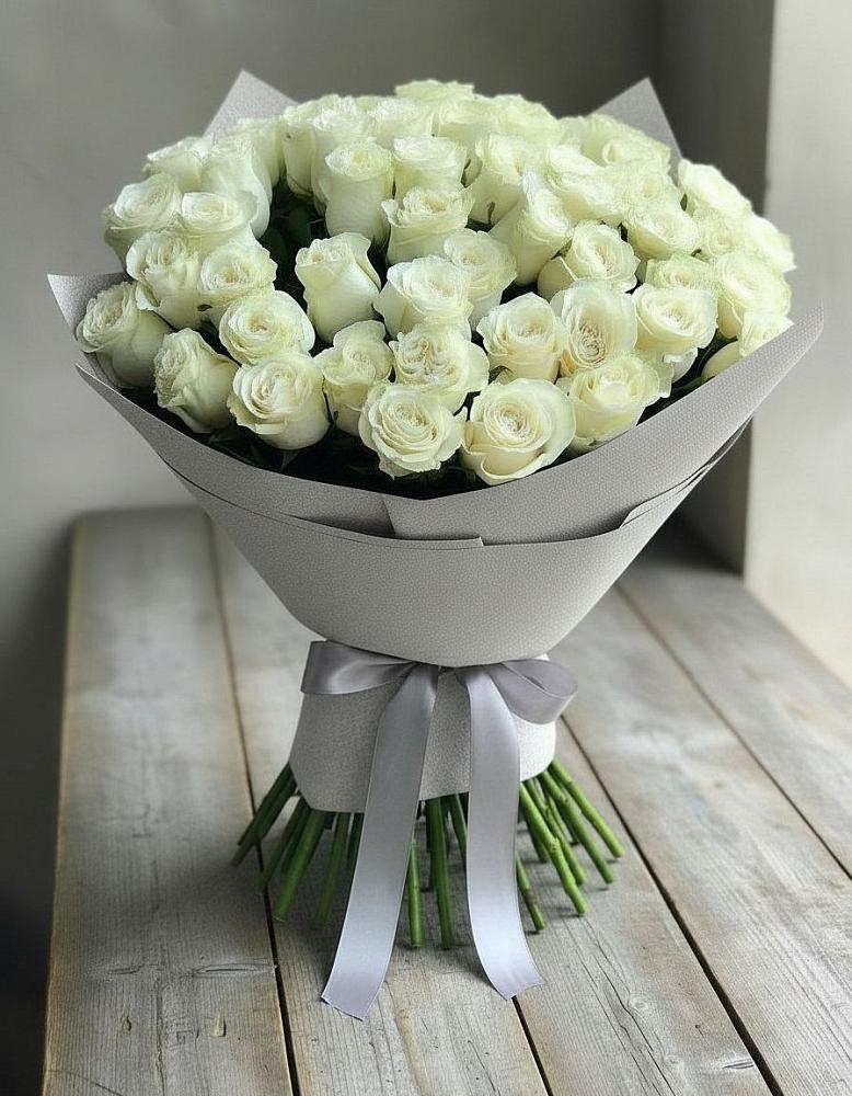 Букет 35 Белых роз в Новохоперске