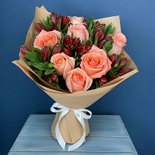 Букет цветов из:  Розы и Альстромерии в Новохоперске