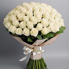 Букет 101 беля роза Белоснежка в Новохоперске