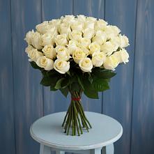 Букет 51 Белая роза Эдлесс Лав в Новохоперске