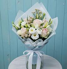Букет цветов из:  Розы и Лизиантусы #REPLACE_PRED# Новохоперске